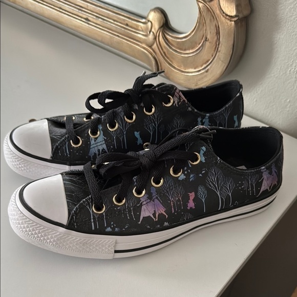Converse Chuck Taylor Allstar Low Disney Frozen 2 Sneakers - Picture 2 of 11
